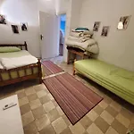 Pyramids Island Inn