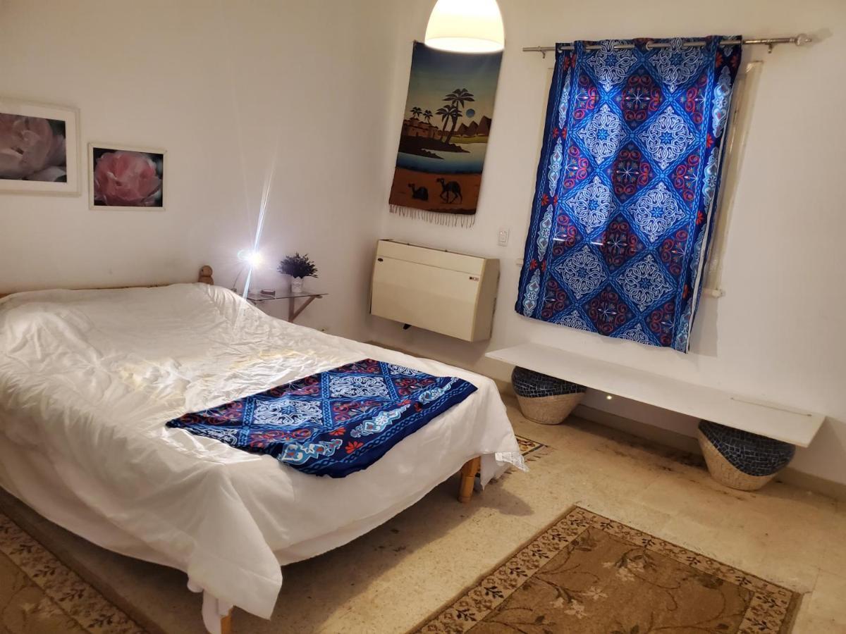 Pyramids Island Apartment